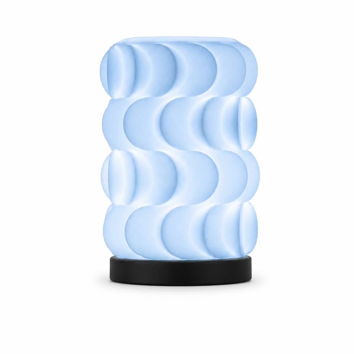DiyArts Scallop Table Lamp in Light Blue, studio product shot