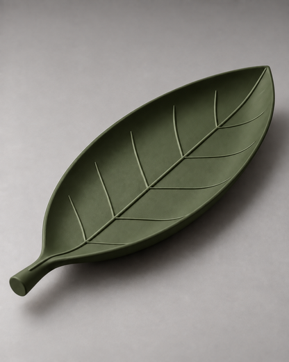 DiyArts Leaf Catch-All Tray in Moss Green, leaf-shaped dish with sculpted veins, studio product shot