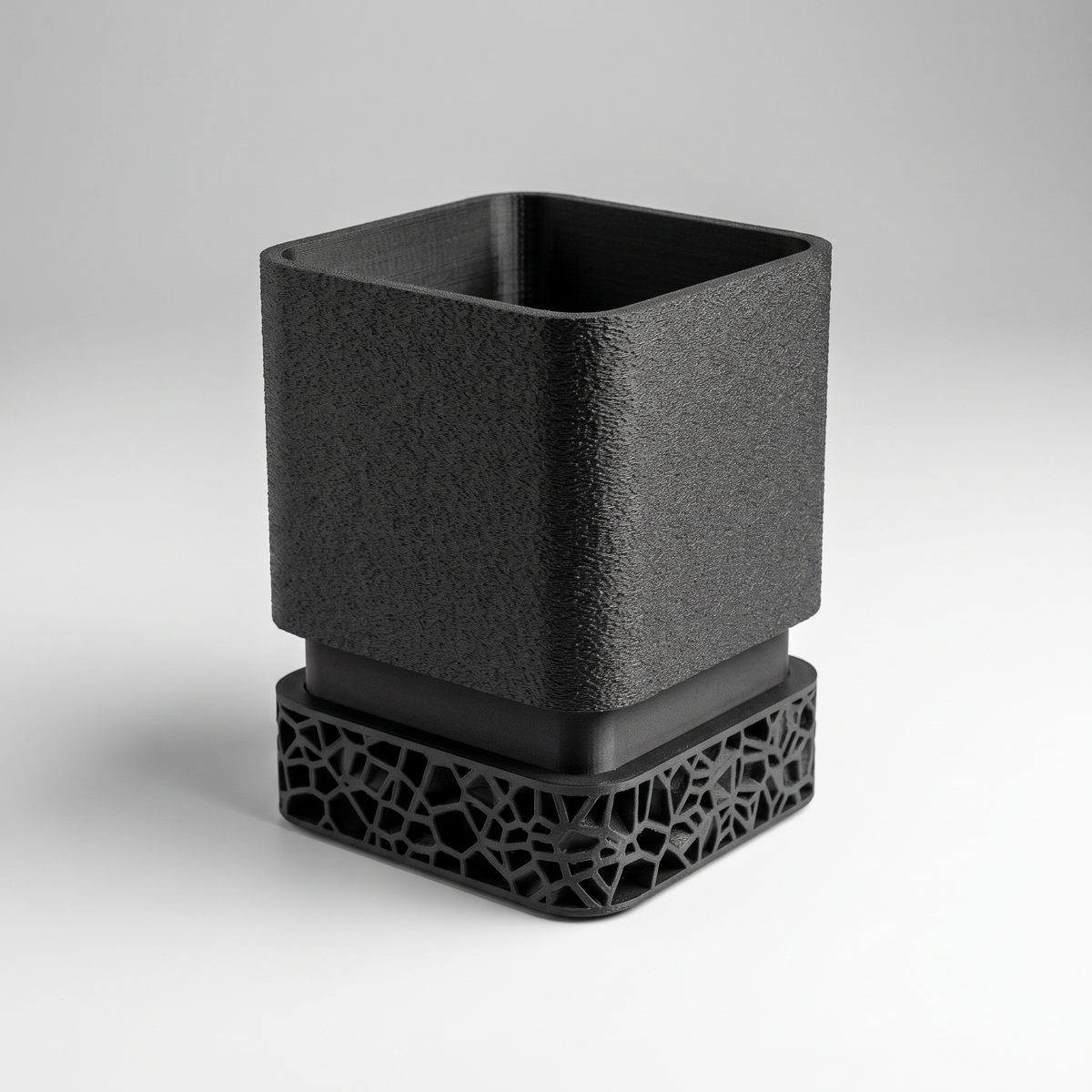 DiyArts Voronoi Square Planter with Drip Tray in Matte Black, textured cube pot on Voronoi lattice base, studio product shot